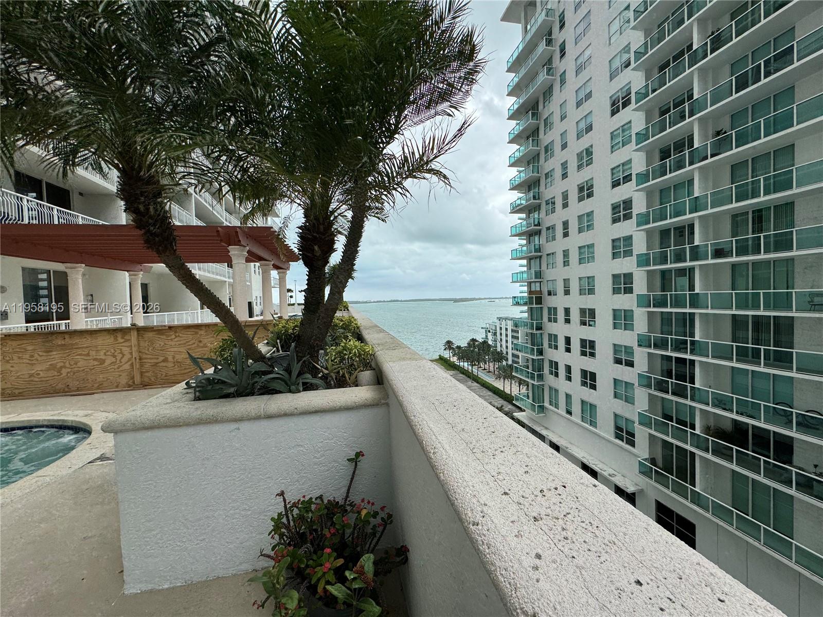 THE CLUB AT BRICKELL BAY - Residential Lease