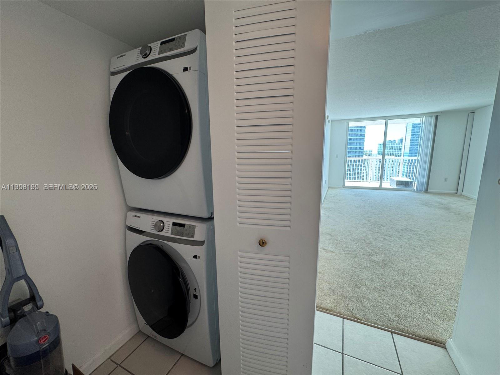 THE CLUB AT BRICKELL BAY - Residential Lease