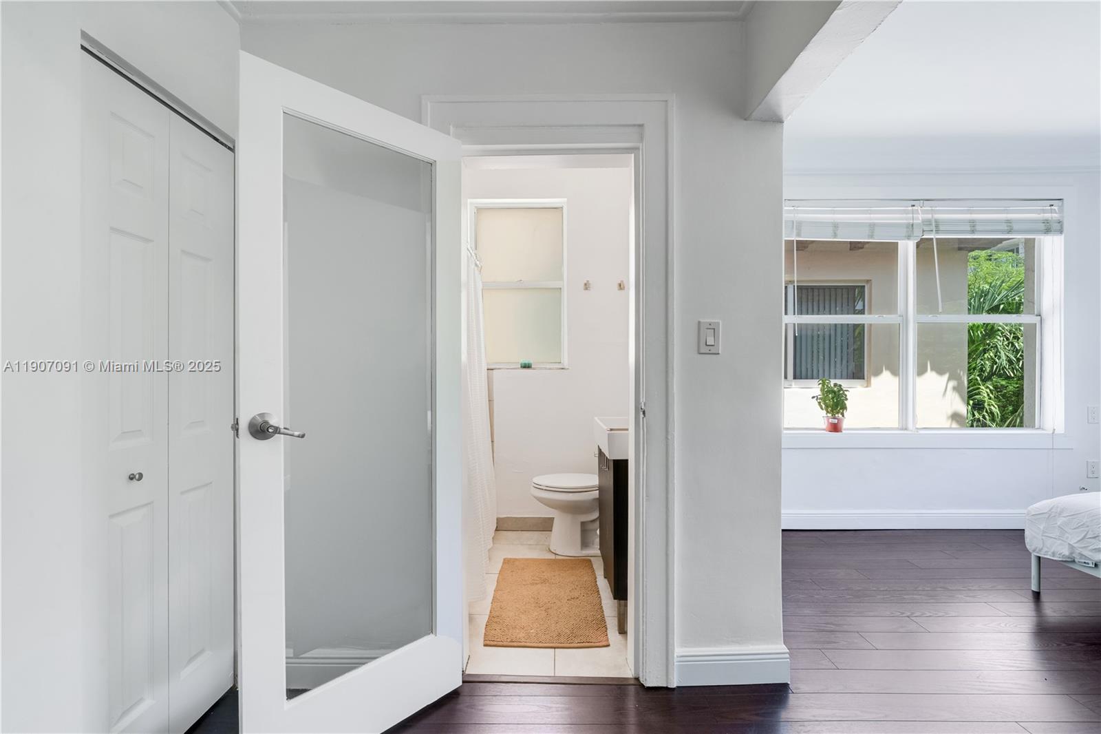 MENORES CONDO - Residential