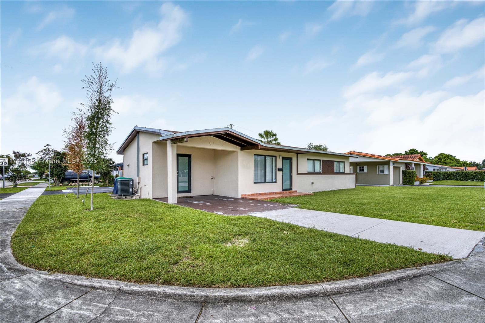 3401 SW 107th Ave
