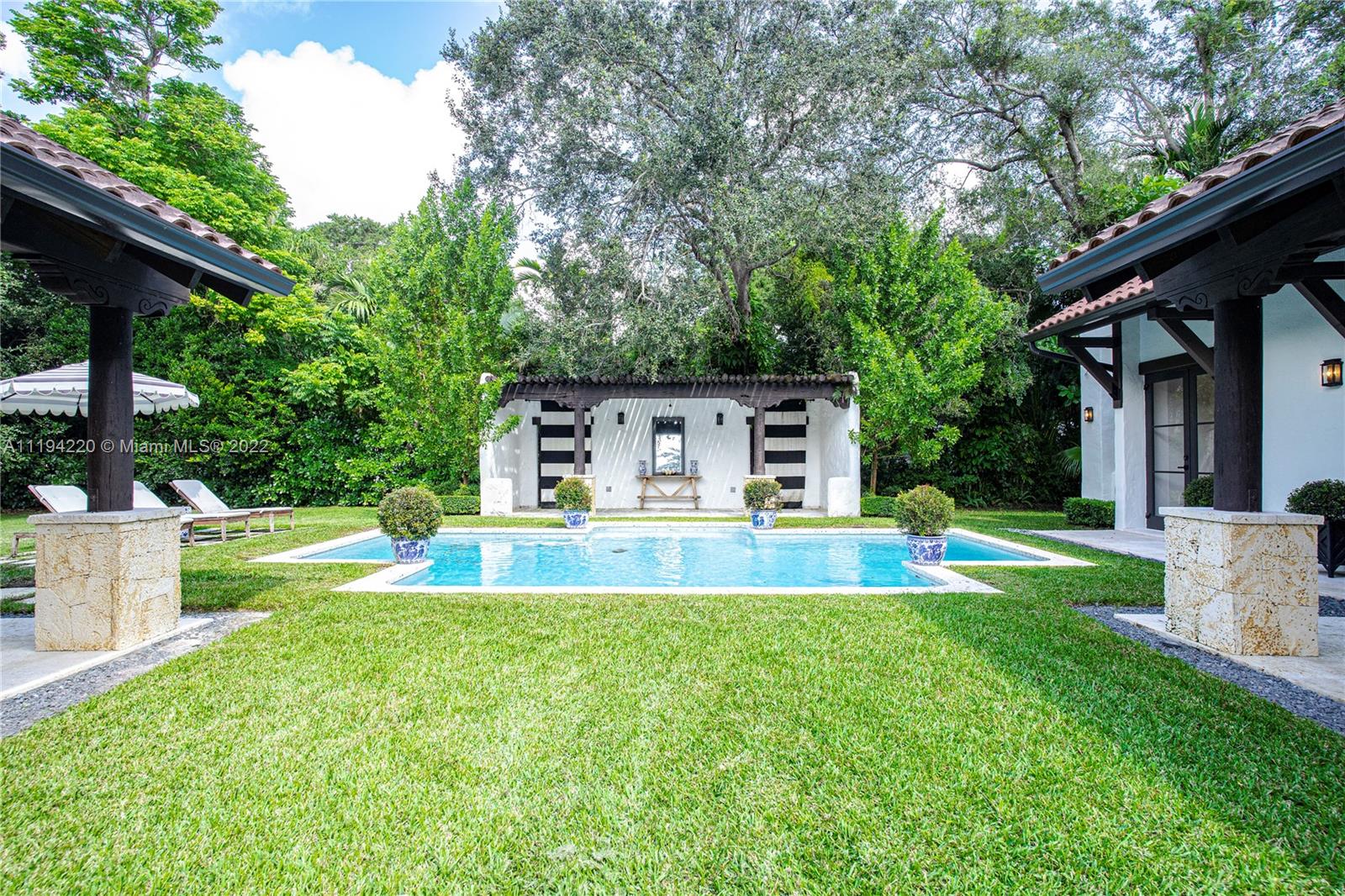 HELMS COUNTRY ESTATES ADD - Residential