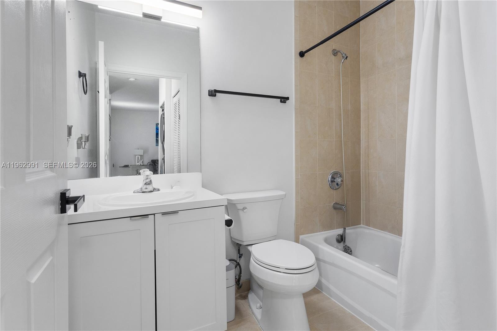 CARIBBEAN ISLES VILLAS CO - Residential