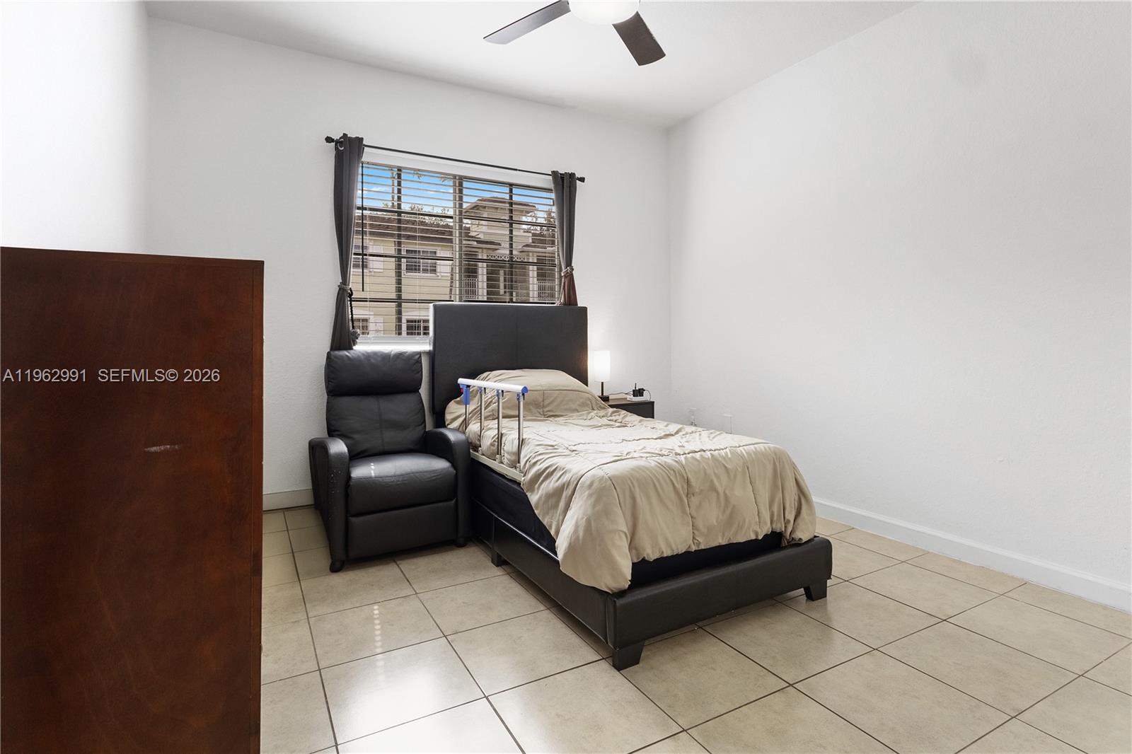 CARIBBEAN ISLES VILLAS CO - Residential