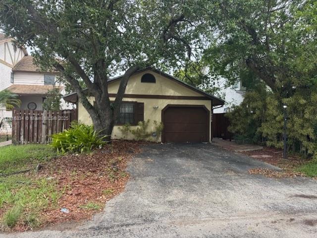 10626 Sw 148th Ave Dr, Miami, Broward County, Florida - 4 Bedrooms  
2 Bathrooms - 