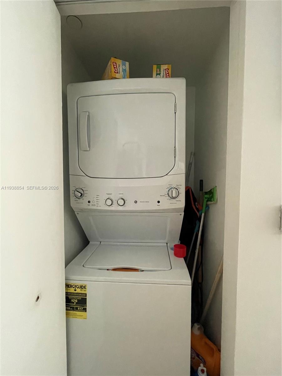 WIND CONDO - Residential