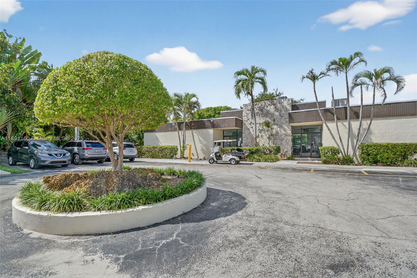 RIVERWOOD SEC 3 - Residential