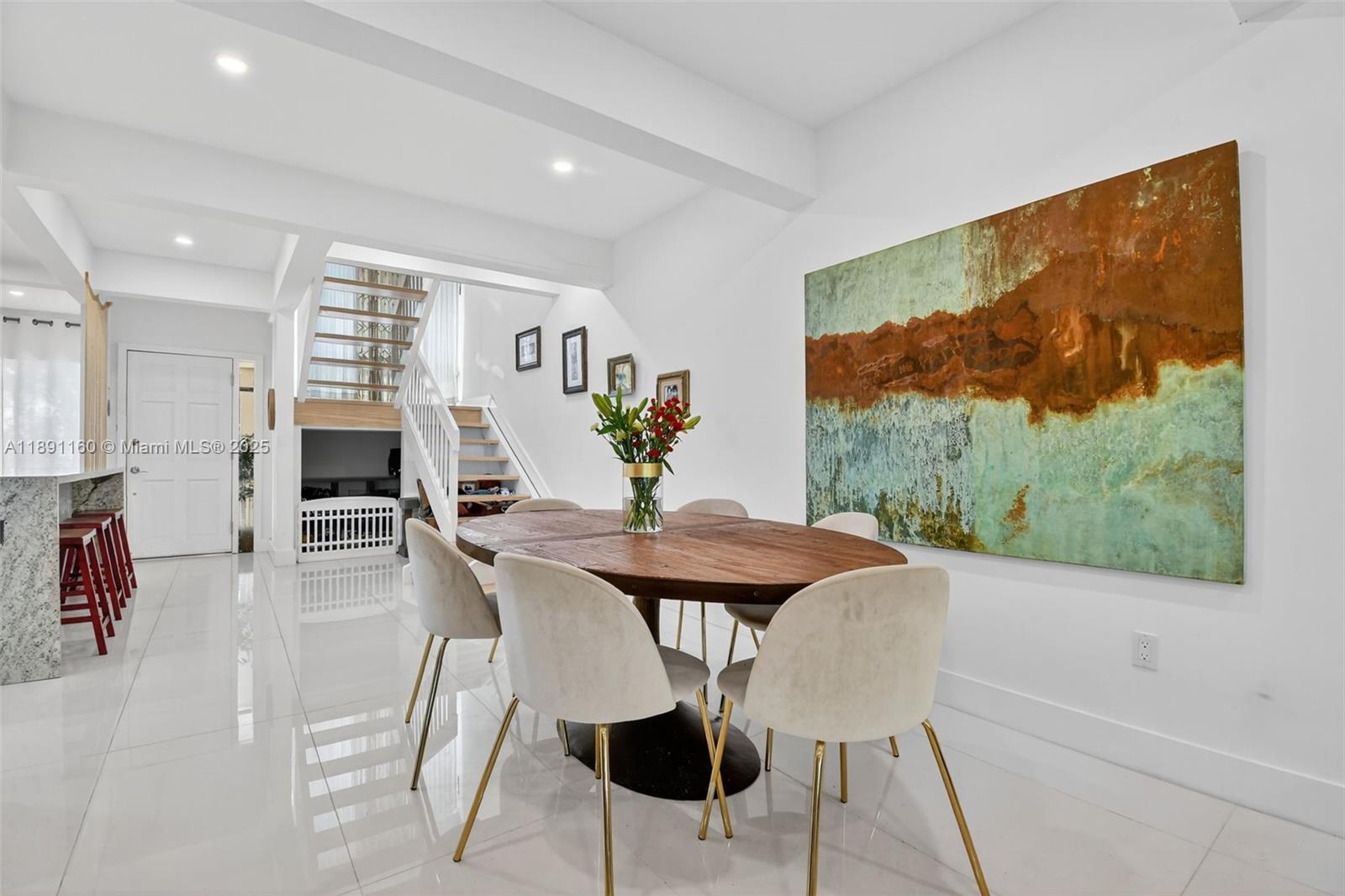 RIVERWOOD SEC 3 - Residential