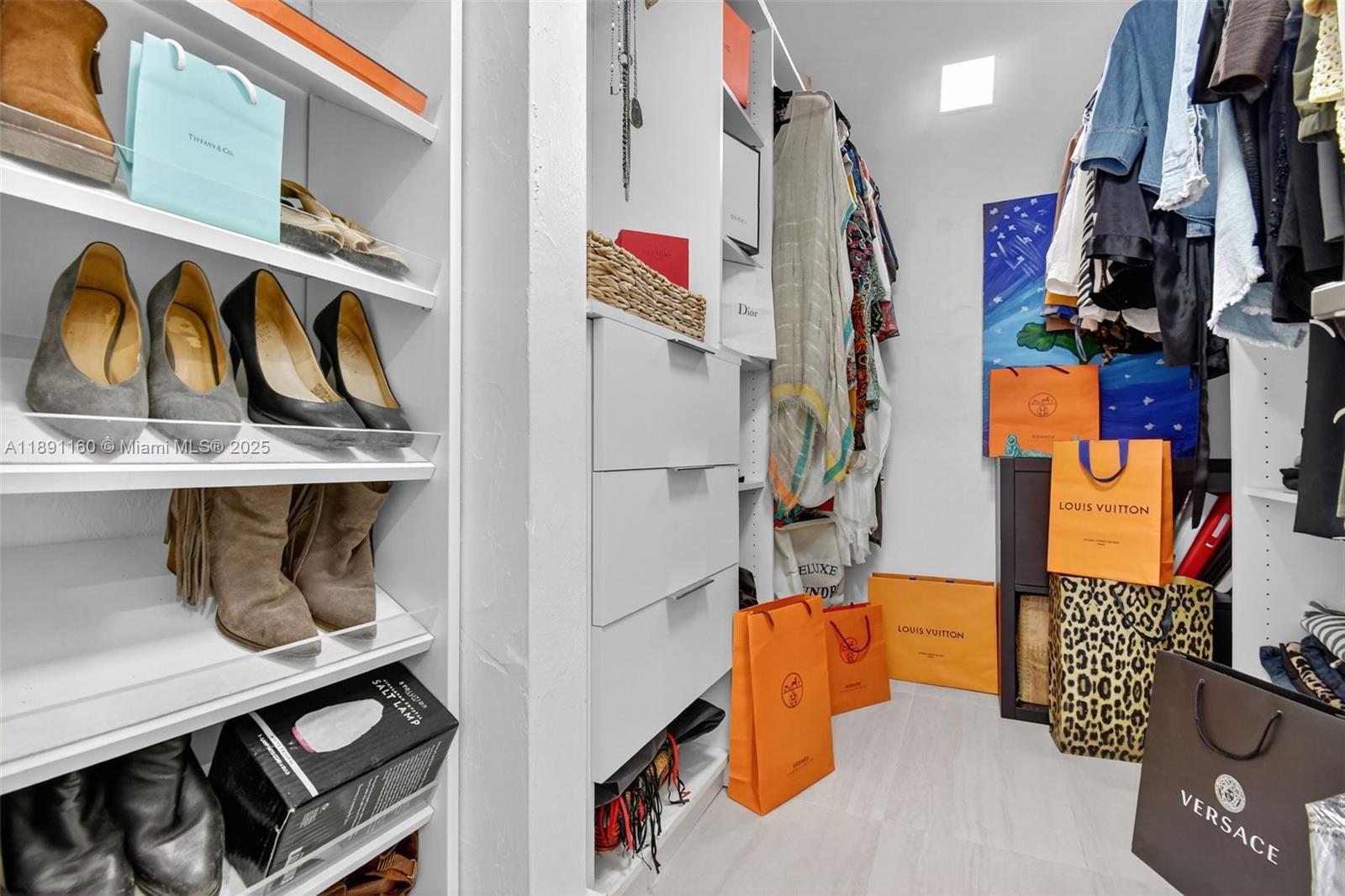 RIVERWOOD SEC 3 - Residential