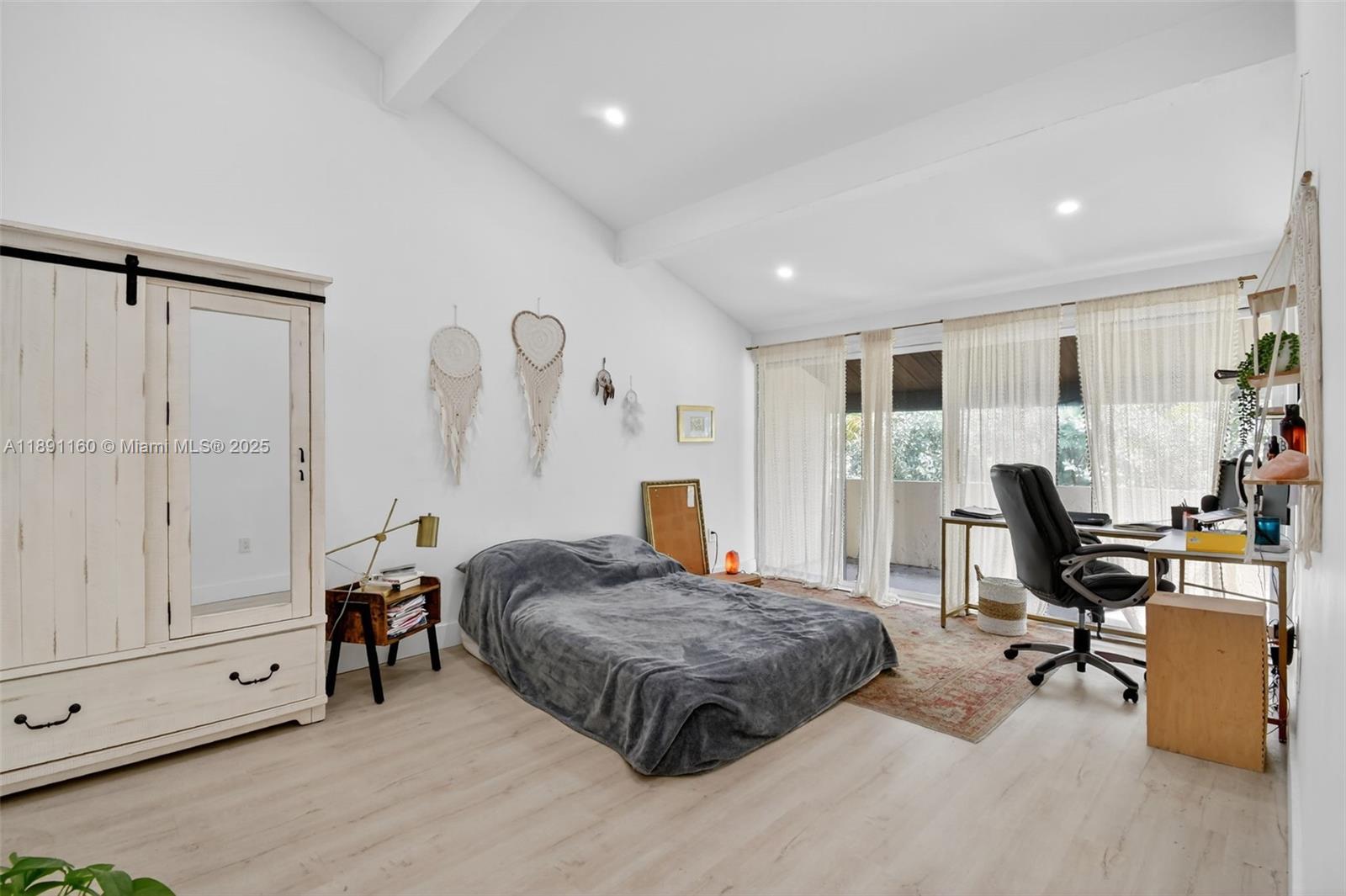 RIVERWOOD SEC 3 - Residential