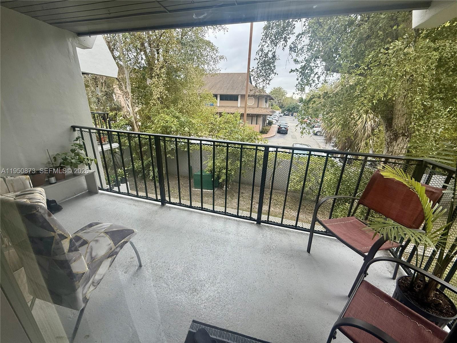 NOB HILL WEST CONDO - Residential