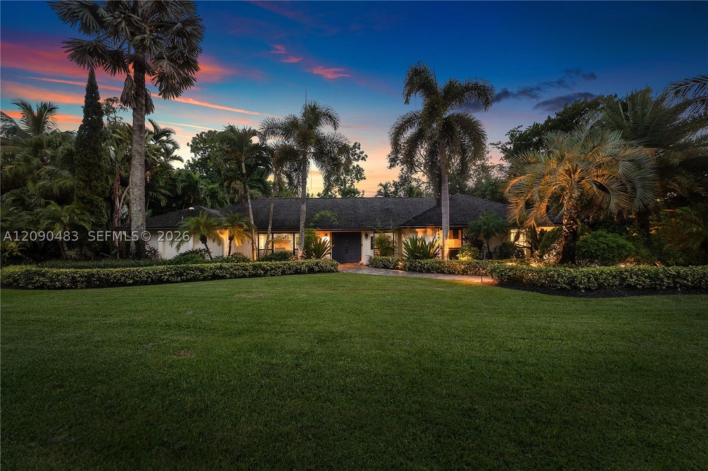 Photo of 12466 Quercus Ln, Wellington, FL 33414 (MLS # A12090483)