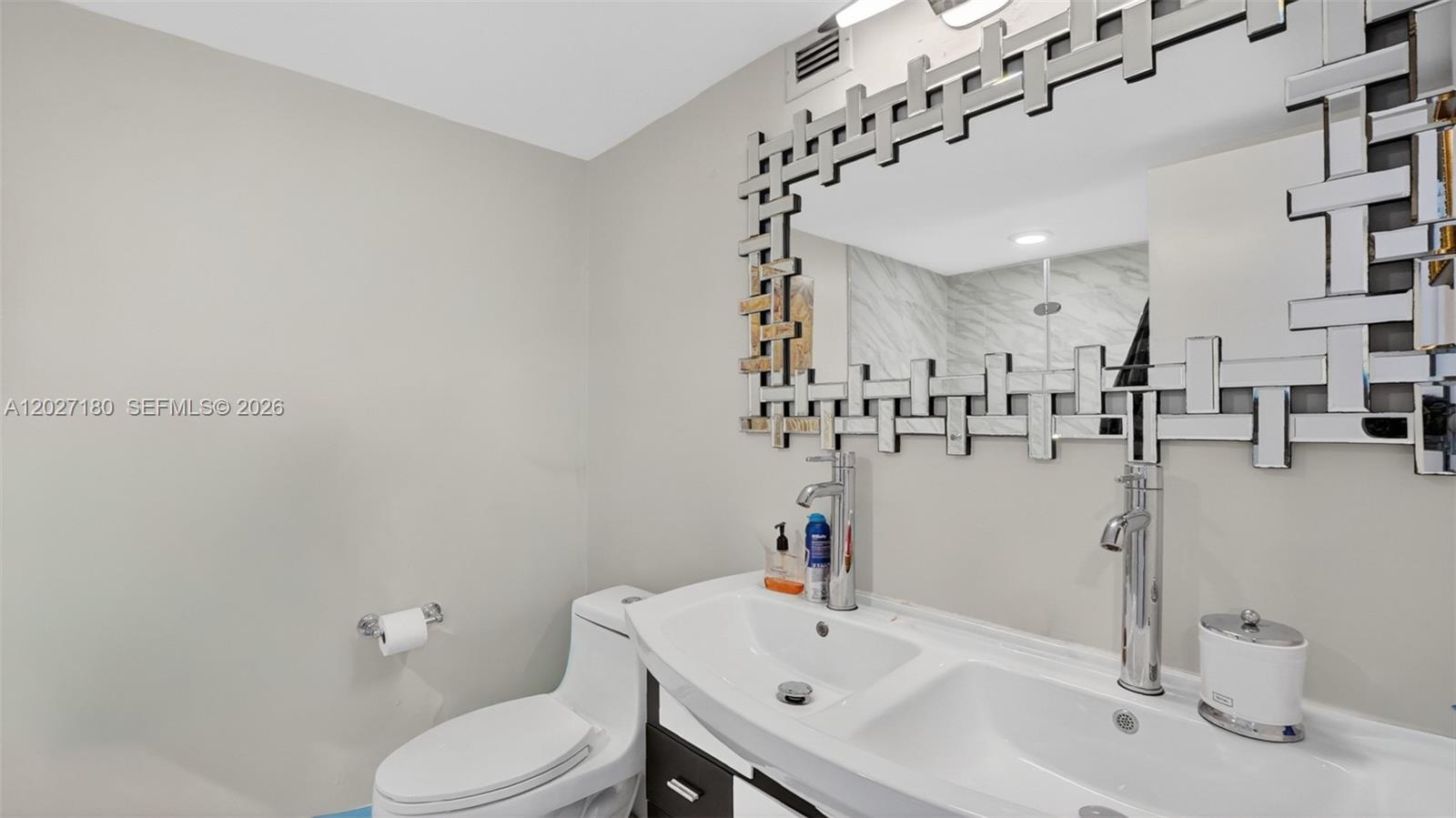 AVANT GARDE CONDO - Residential