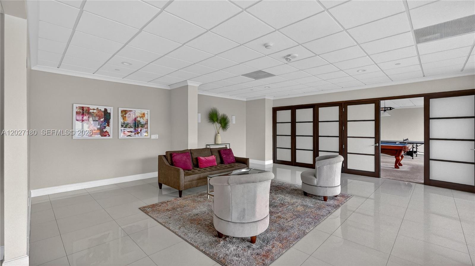 AVANT GARDE CONDO - Residential