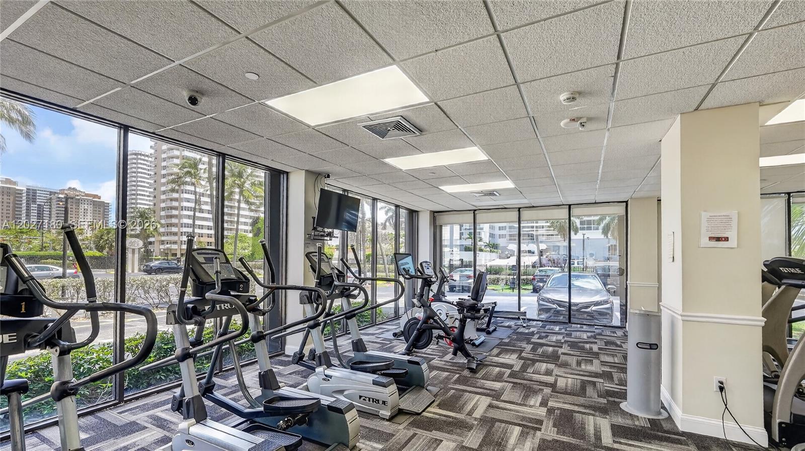 AVANT GARDE CONDO - Residential