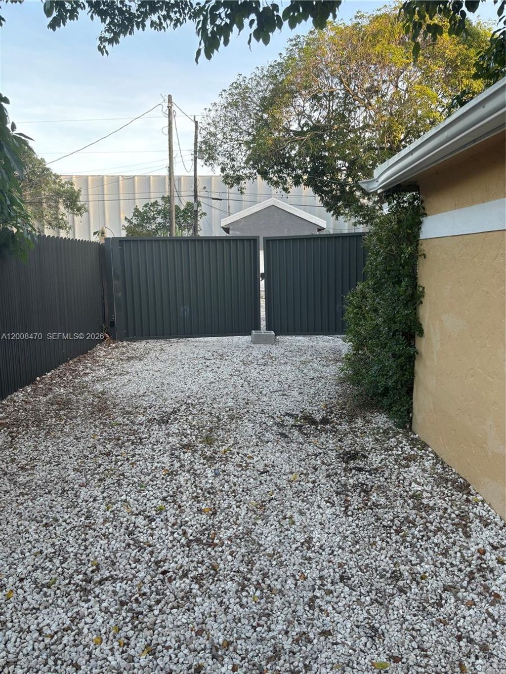 Photo of 1416 SW 33rd Ct #0, Fort Lauderdale, FL 33315 (MLS # A12008470)