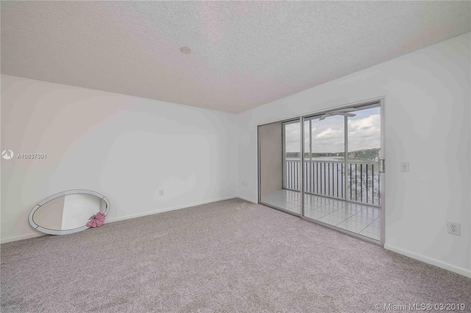 SUFFOLK AT CENTURY VILLAG - Residential