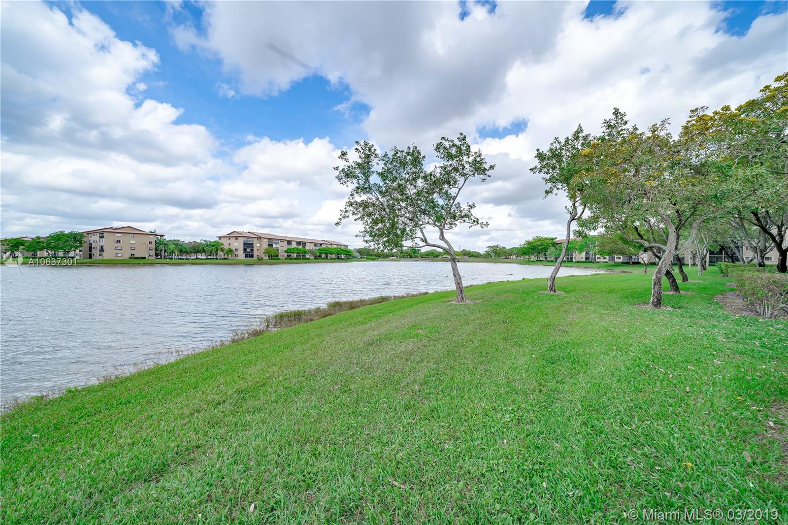 SUFFOLK AT CENTURY VILLAG - Residential