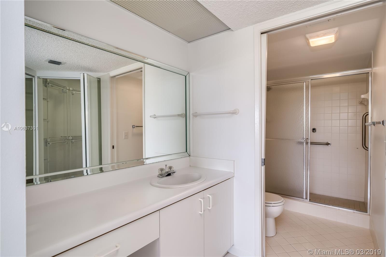 SUFFOLK AT CENTURY VILLAG - Residential