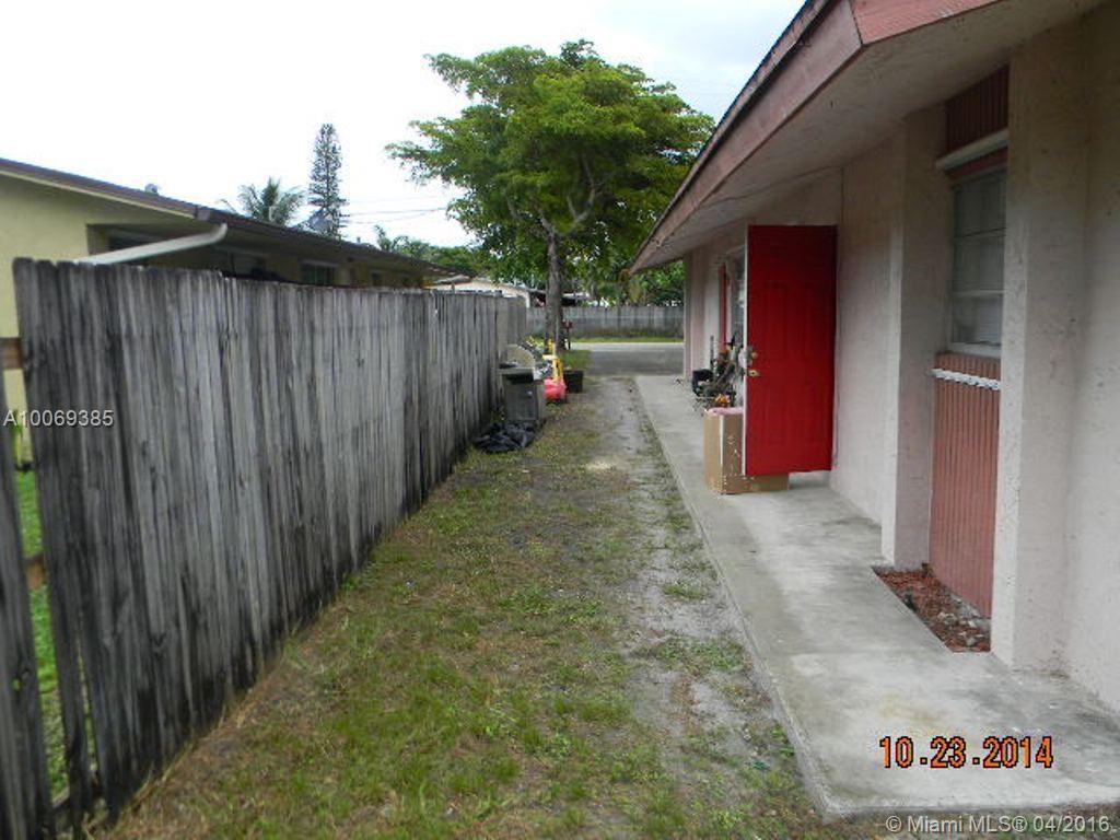 Davie First Add 6-39 B 15 - Residential Lease