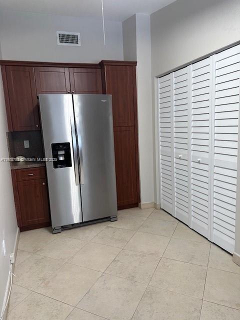 VALENCIA TOWNHOMES - Residential Lease