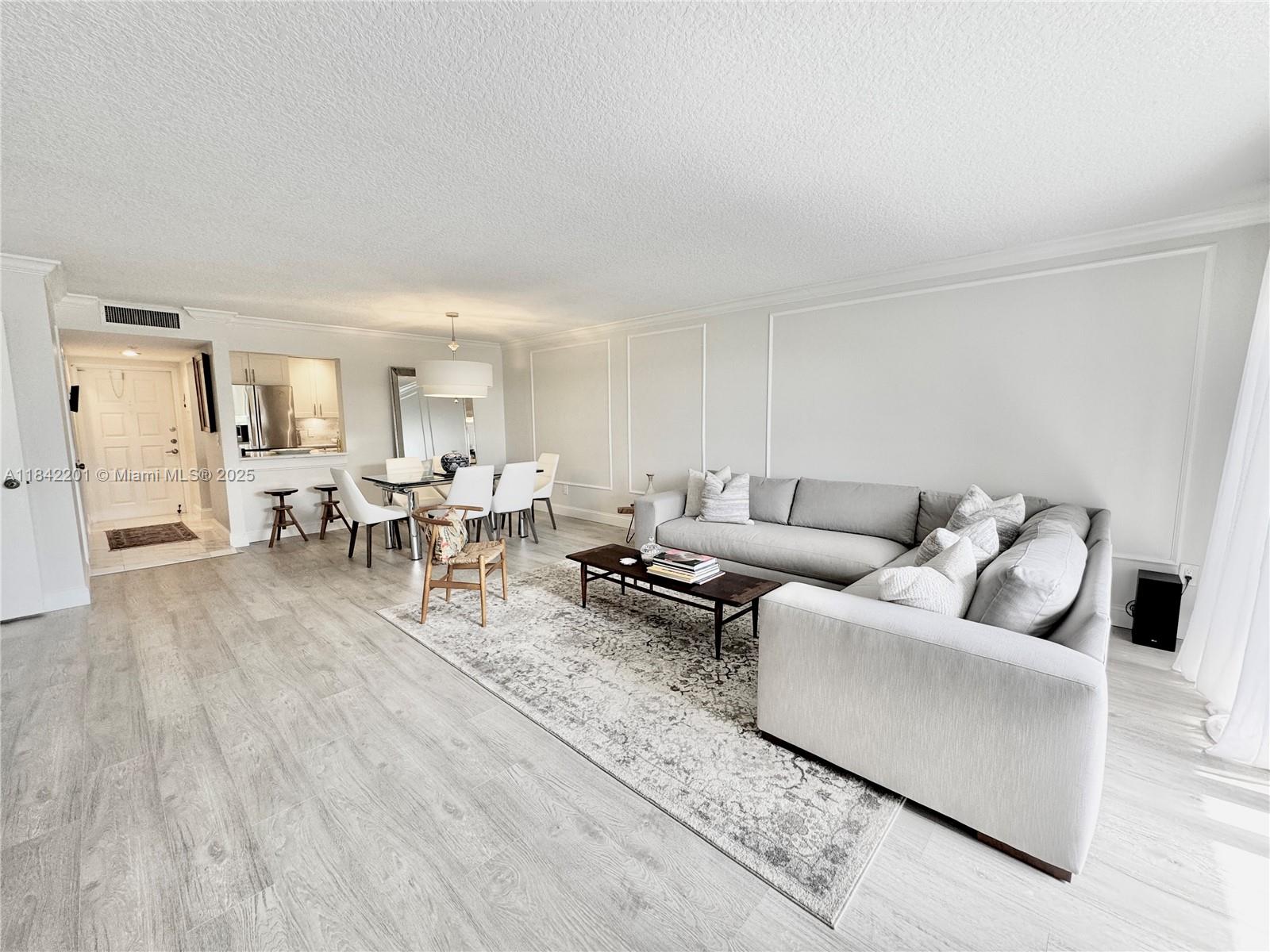 1400 Sheridan St 23J