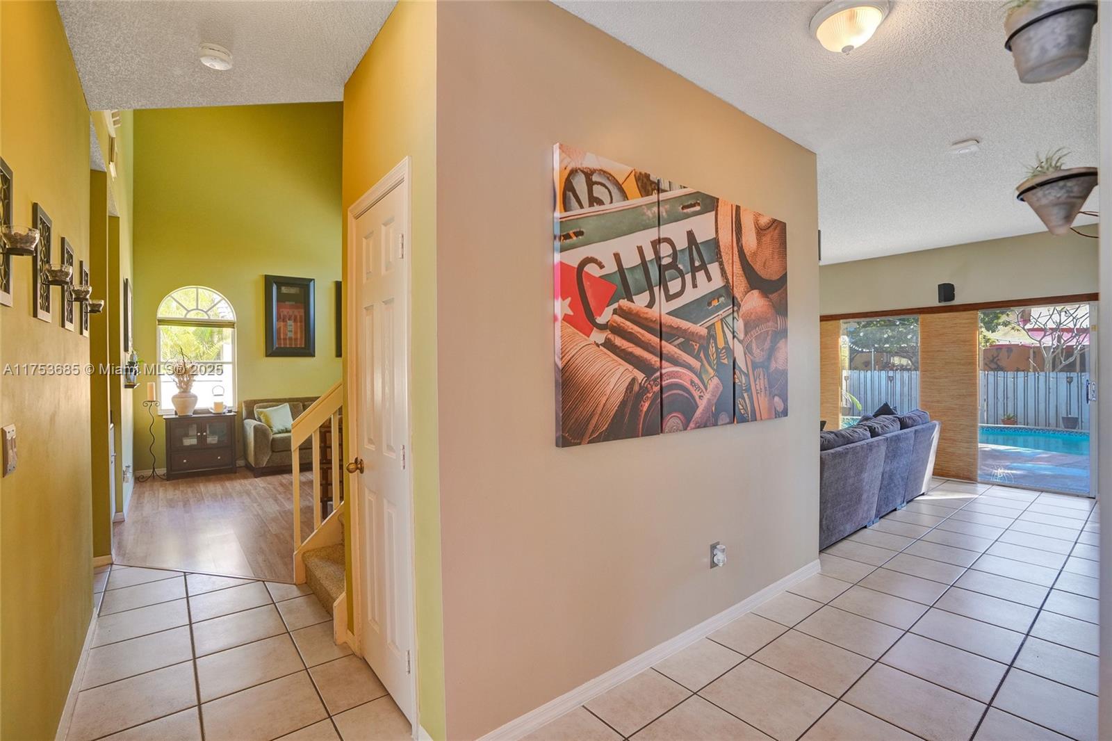 417 SW 195th Ave