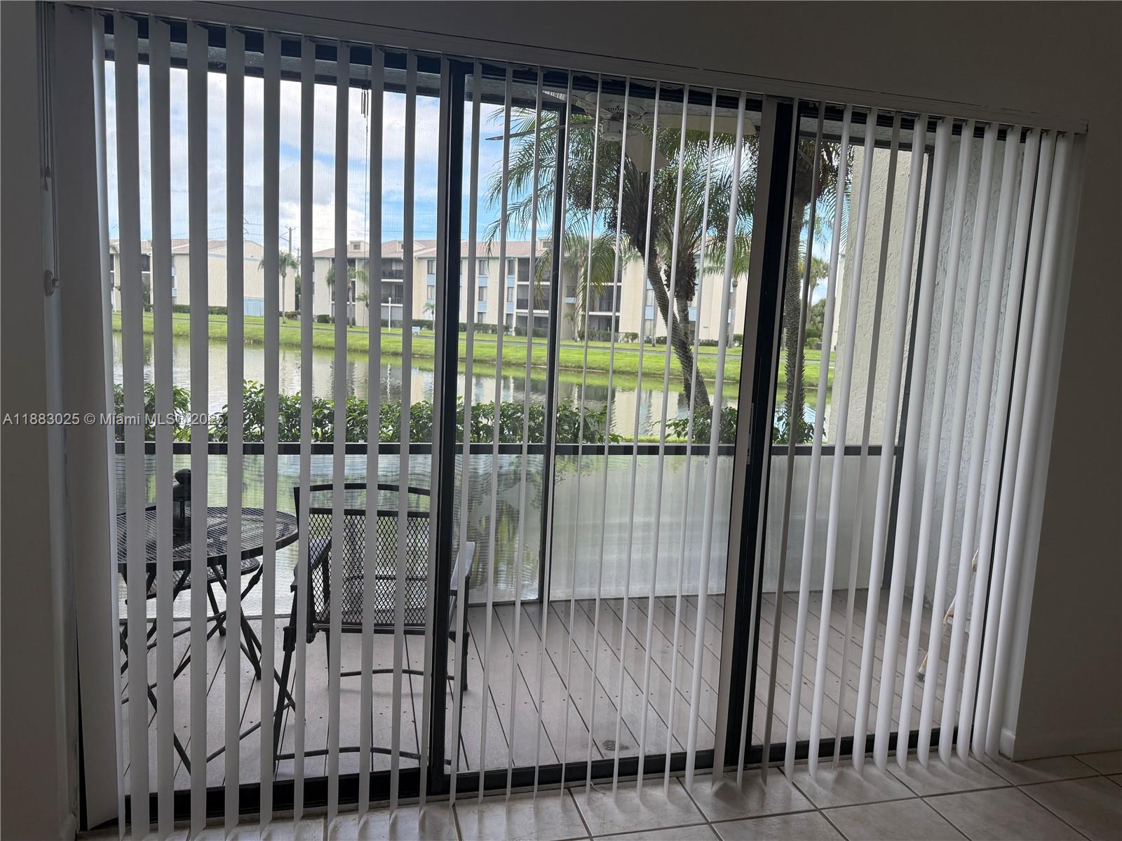 PALM CLUB VILLAGE II COND - Residential Lease