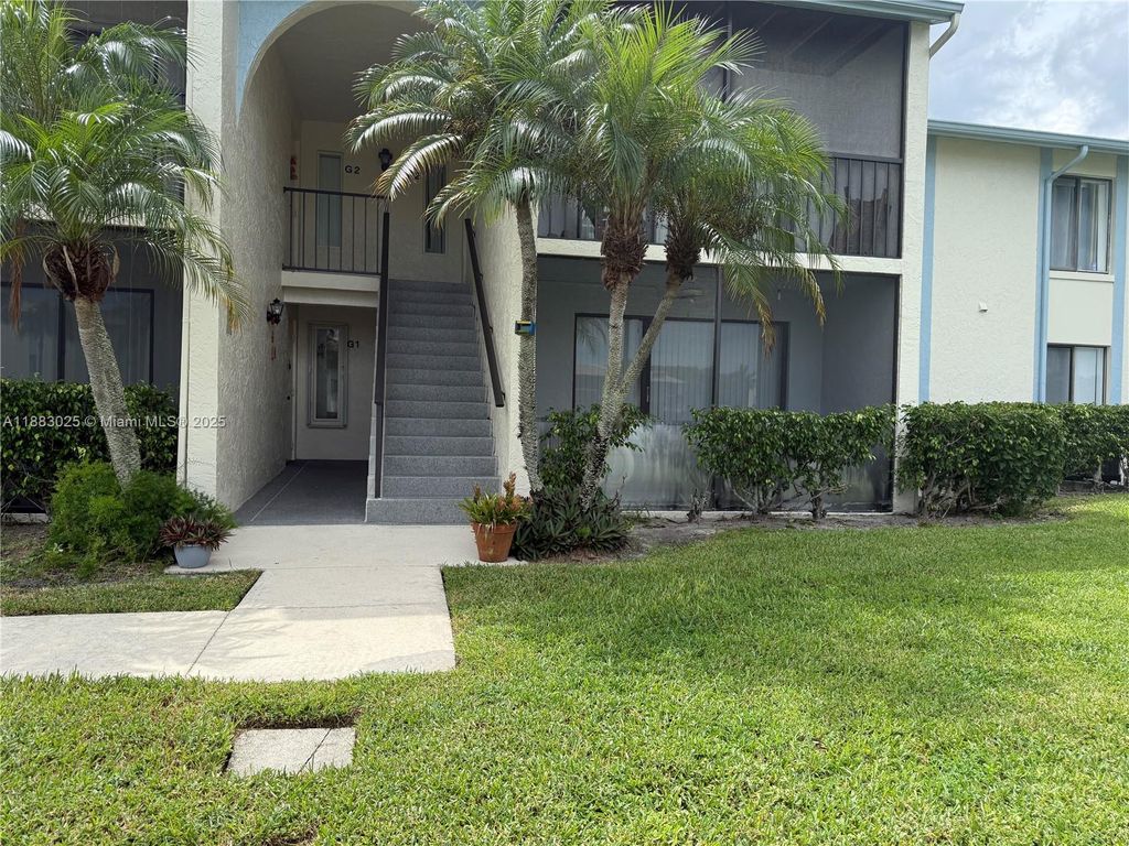 Photo of 1101 Green Pine Blvd #F1, West Palm Beach, FL 33409 (MLS # A11883025)