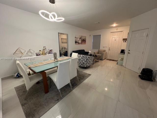 VILLA BELLO - Residential