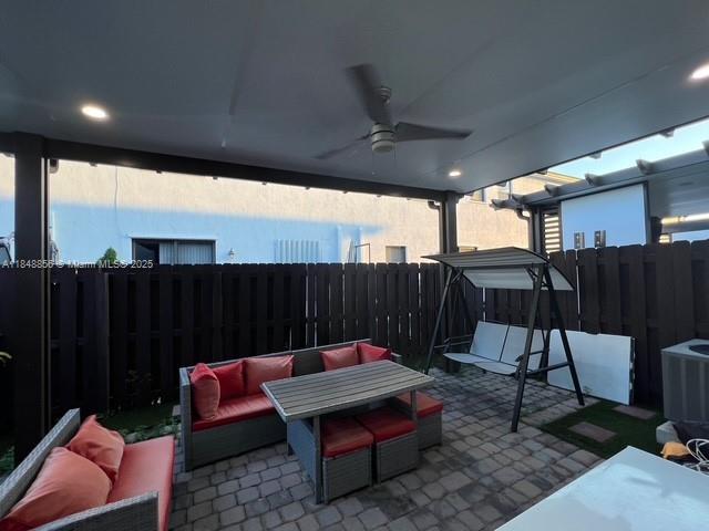 VILLA BELLO - Residential