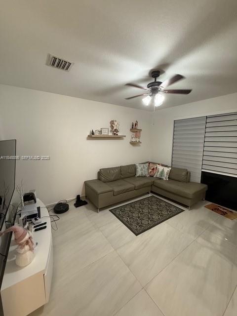 VILLA BELLO - Residential