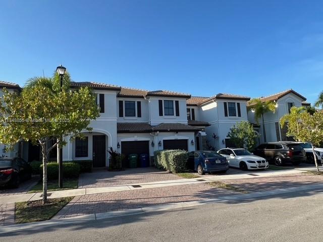 VILLA BELLO - Residential