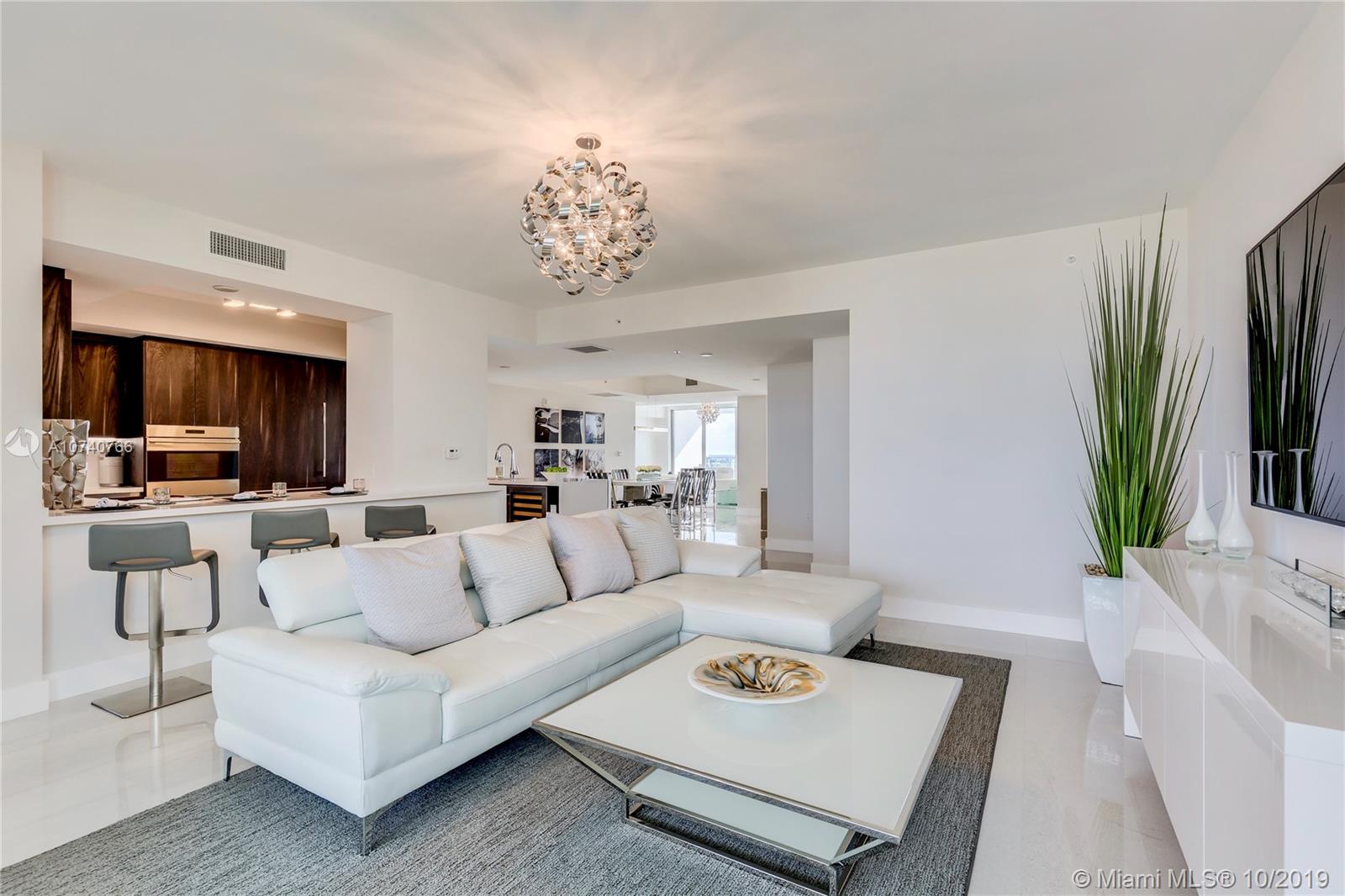 RIVA - Residential