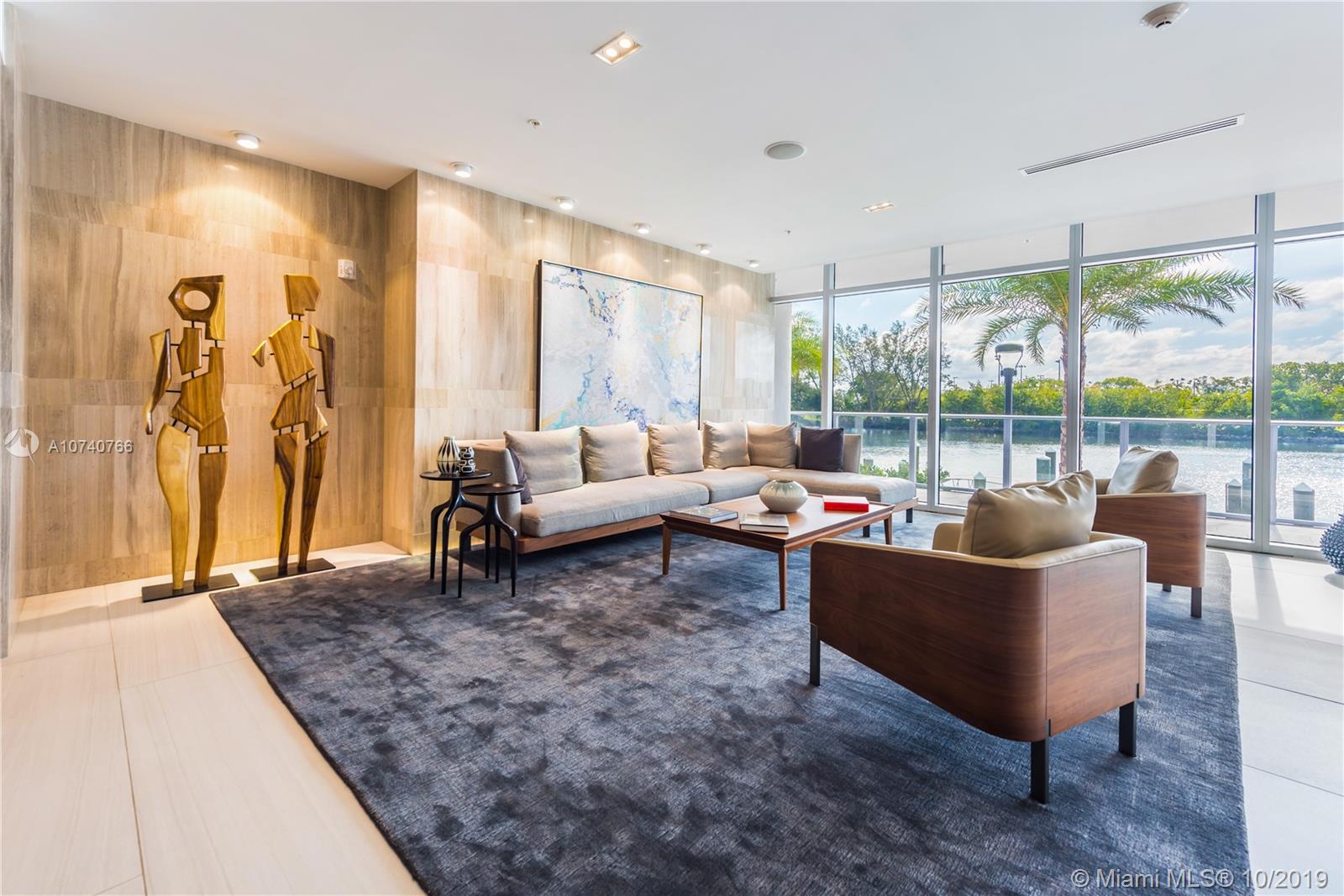 RIVA - Residential