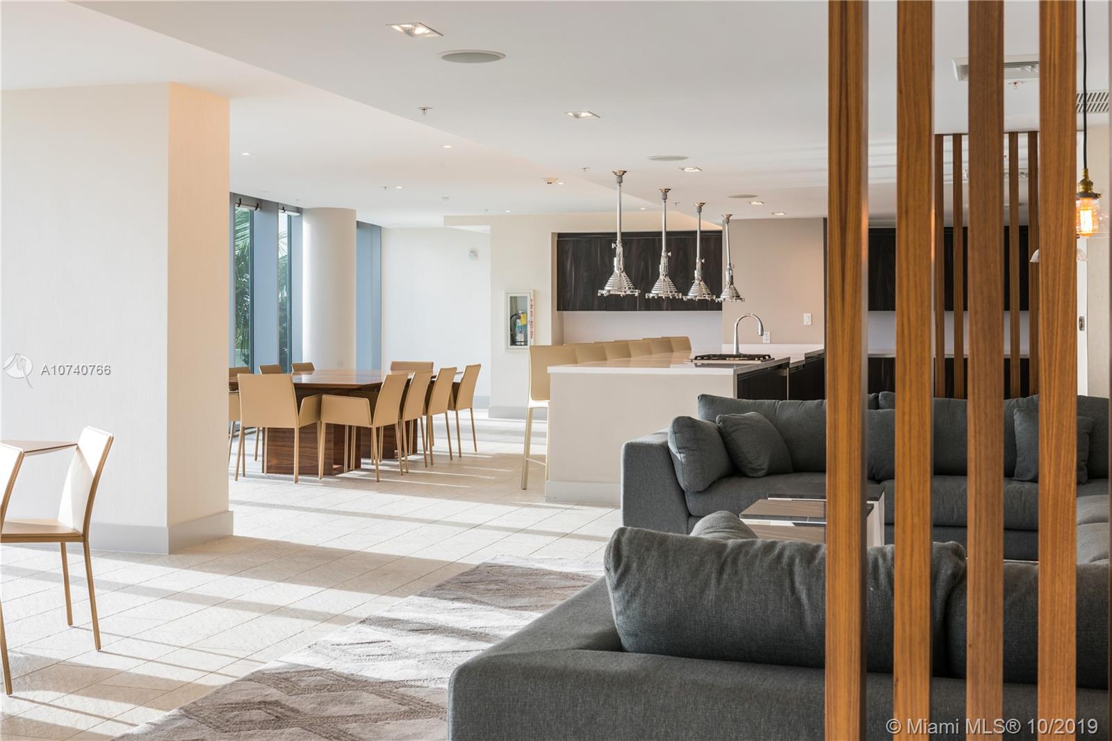 RIVA - Residential