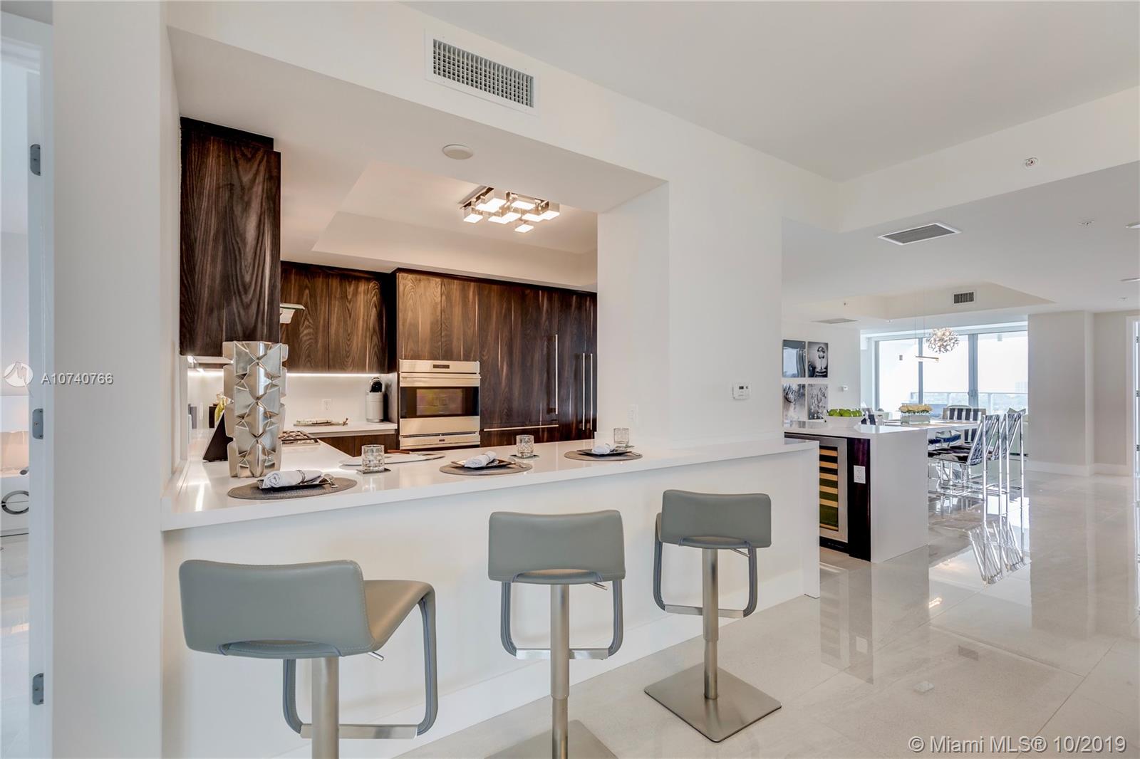 RIVA - Residential