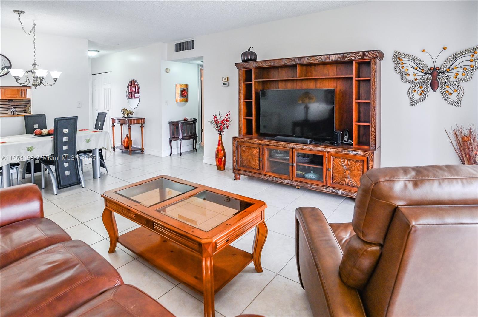 JARRET HALL CONDO - Residential