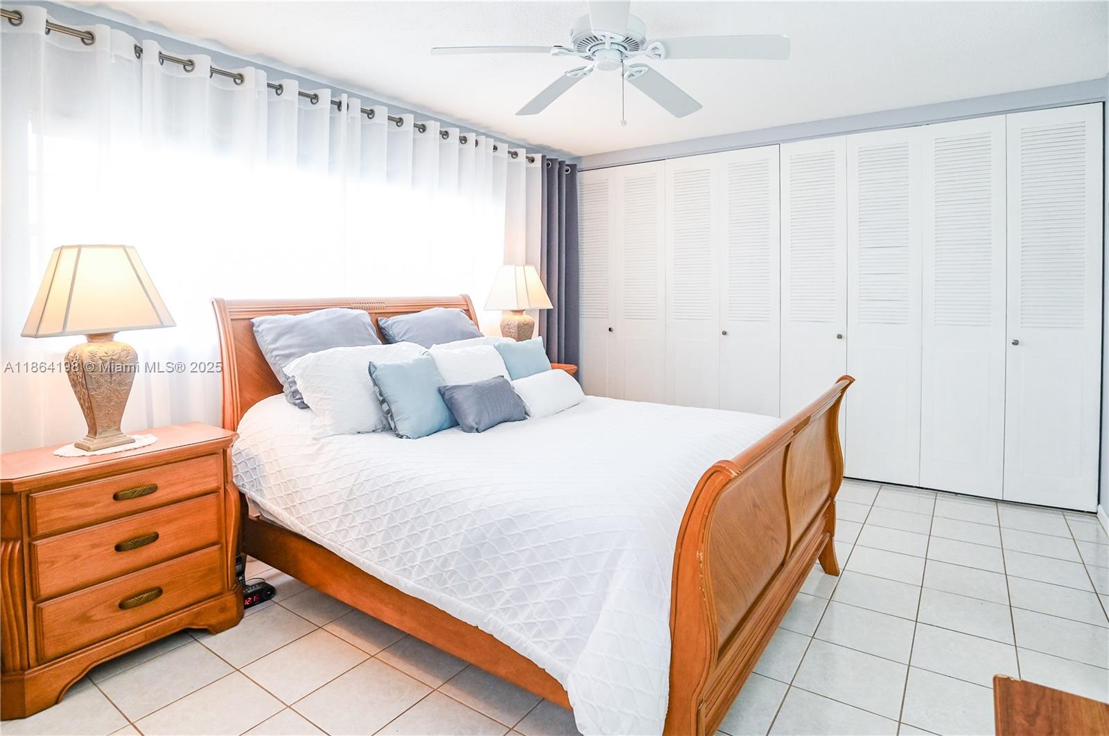 JARRET HALL CONDO - Residential