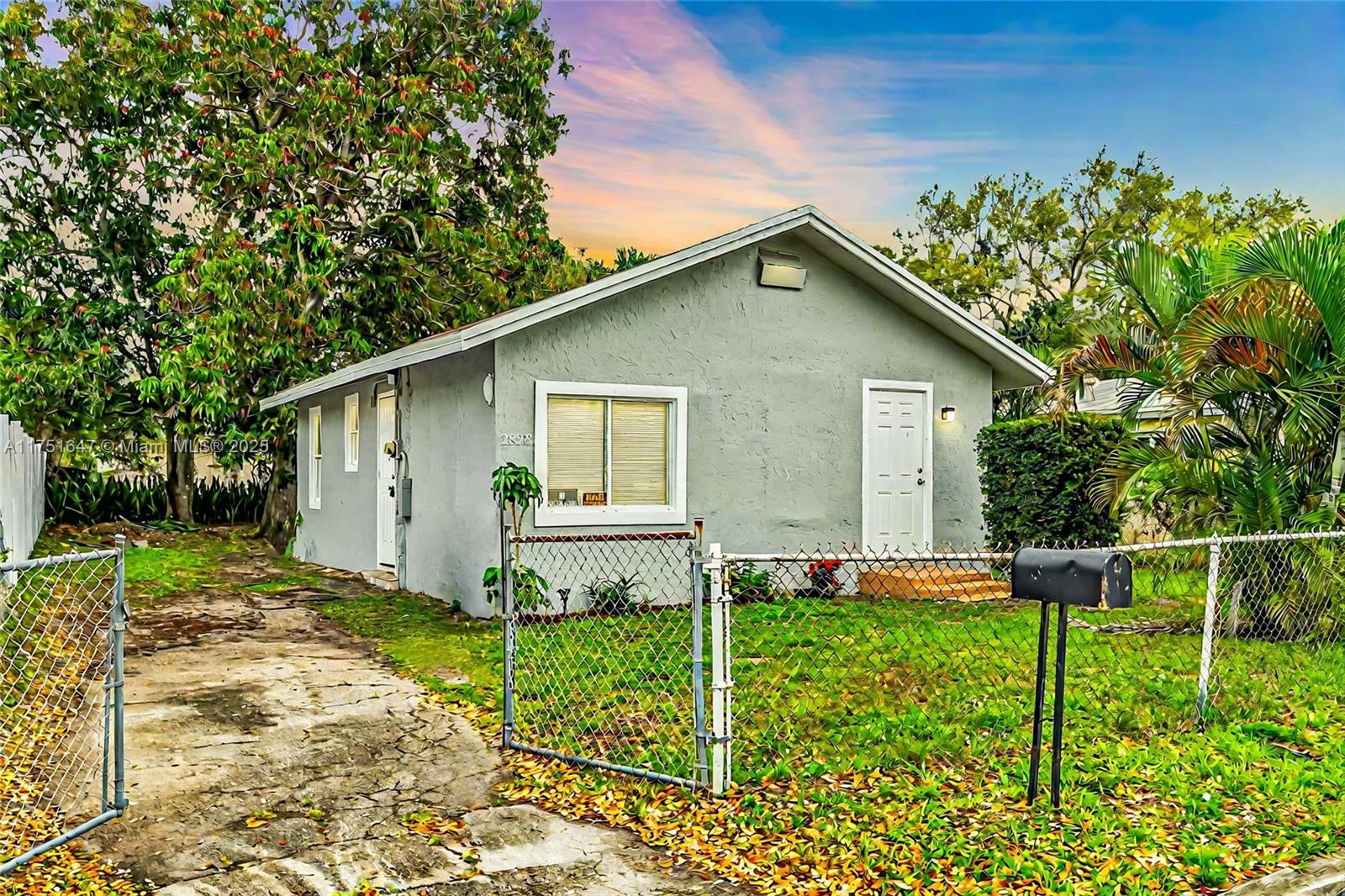 Property for Sale at 2828 Nw 7th St, Fort Lauderdale, Broward County, Florida - Bedrooms: 2 
Bathrooms: 1  - $340,000