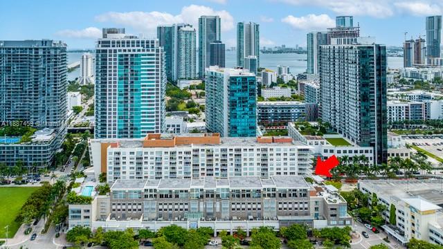 MIDBLOCK MIAMI CONDO - Residential