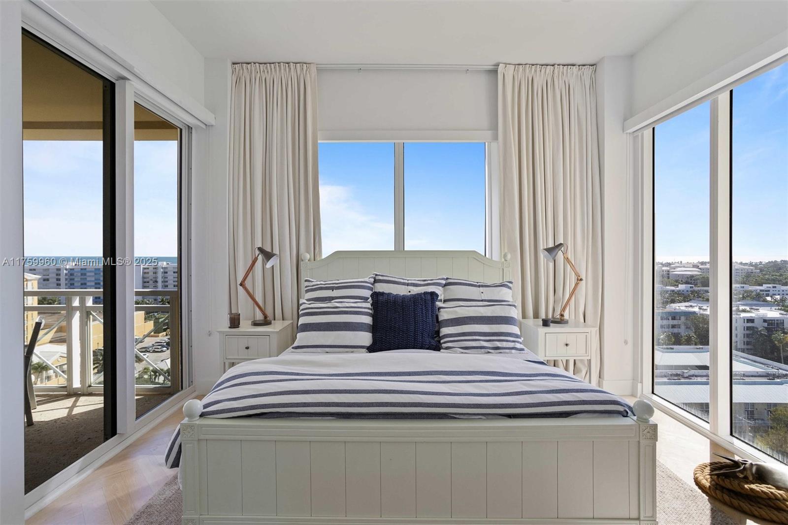 GRAND BAY RESIDENCES COND - Residential