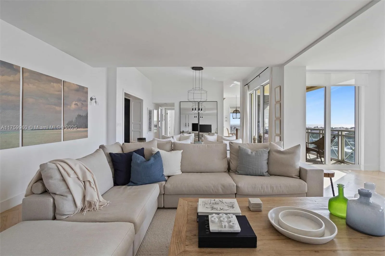 Key Biscayne, Florida 33149, United States, 3 Bedrooms Bedrooms, ,4 BathroomsBathrooms,Residential,Active,85828