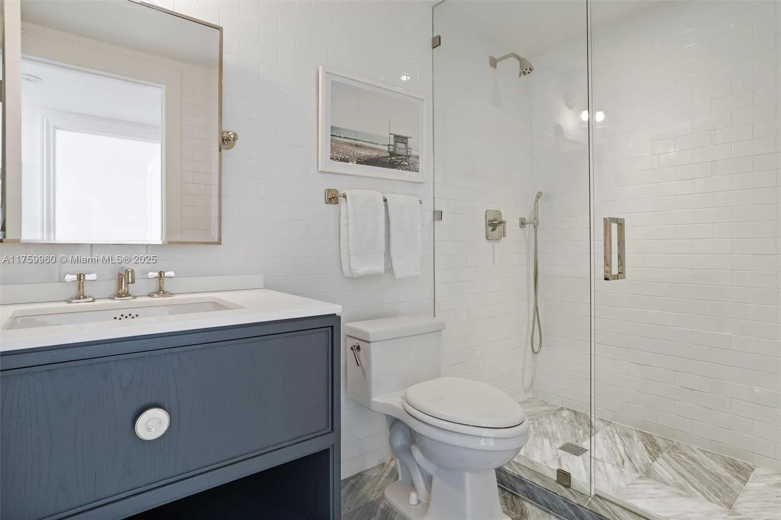 Key Biscayne, Florida 33149, United States, 3 Bedrooms Bedrooms, ,4 BathroomsBathrooms,Residential,Active,85828