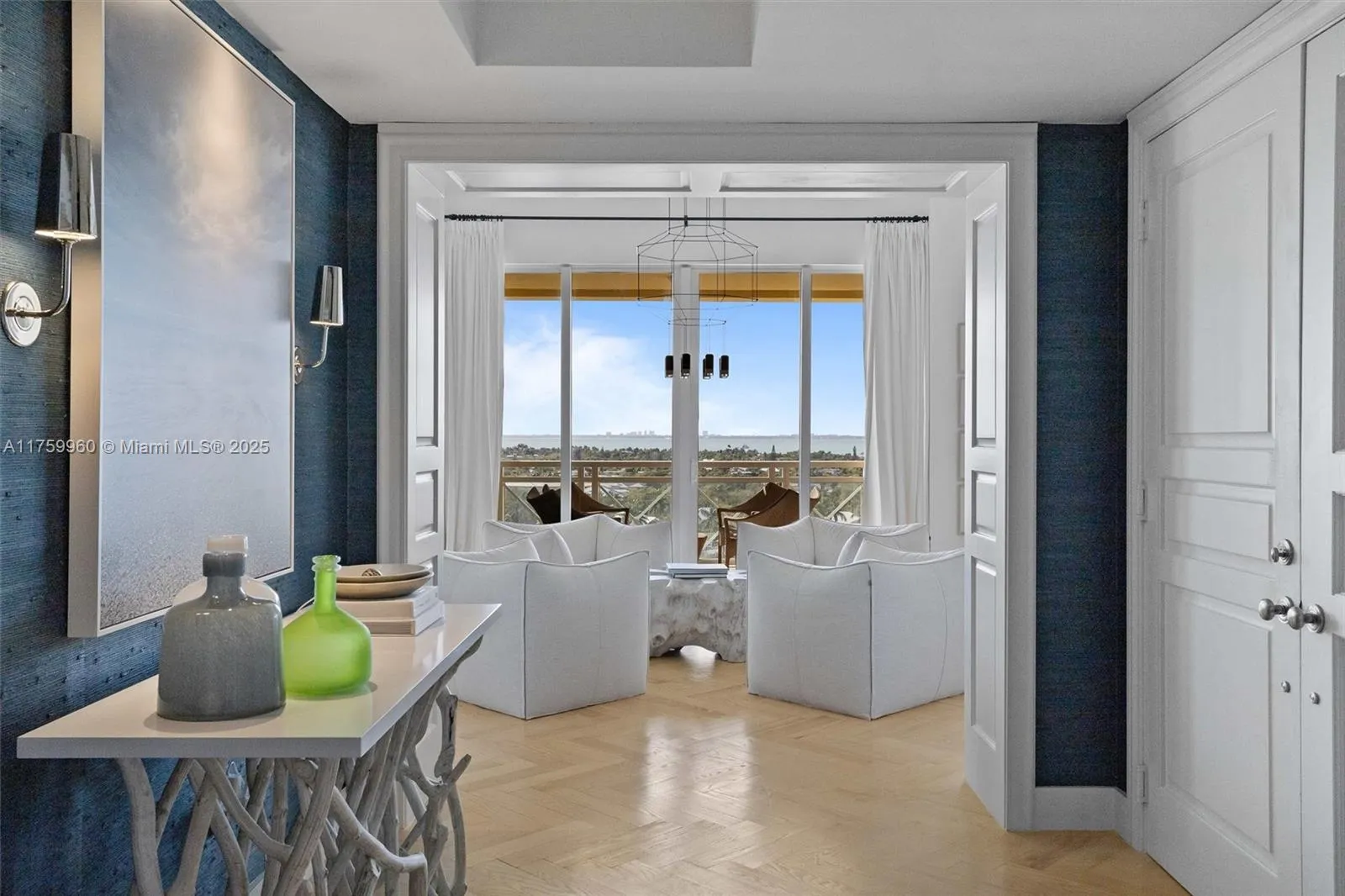 Key Biscayne, Florida 33149, United States, 3 Bedrooms Bedrooms, ,4 BathroomsBathrooms,Residential,Active,85828