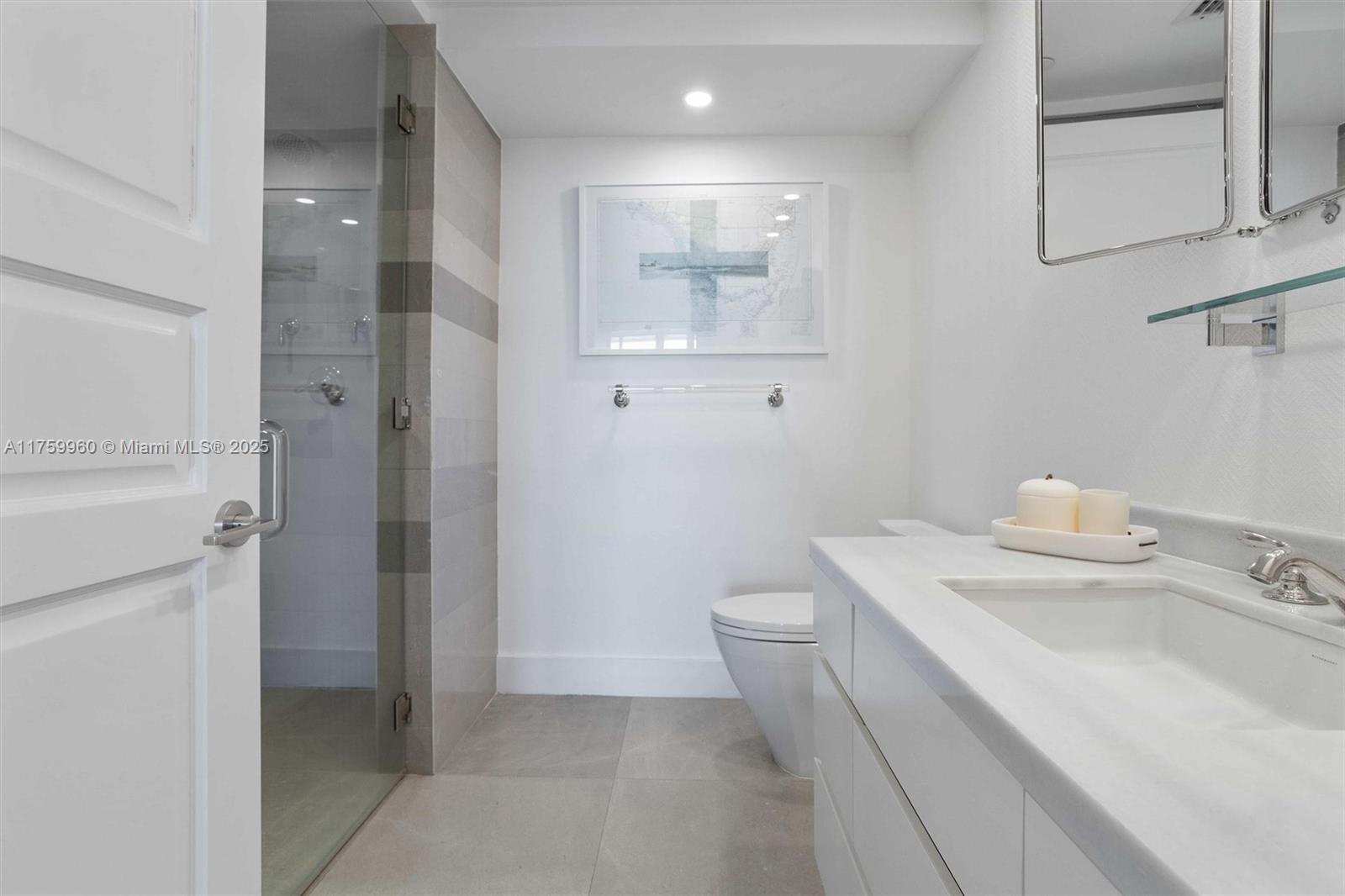 GRAND BAY RESIDENCES COND - Residential