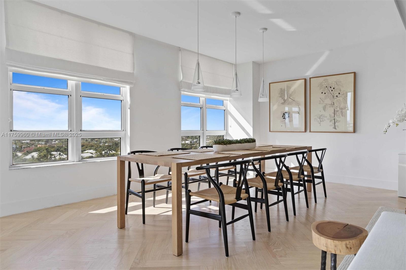 GRAND BAY RESIDENCES COND - Residential