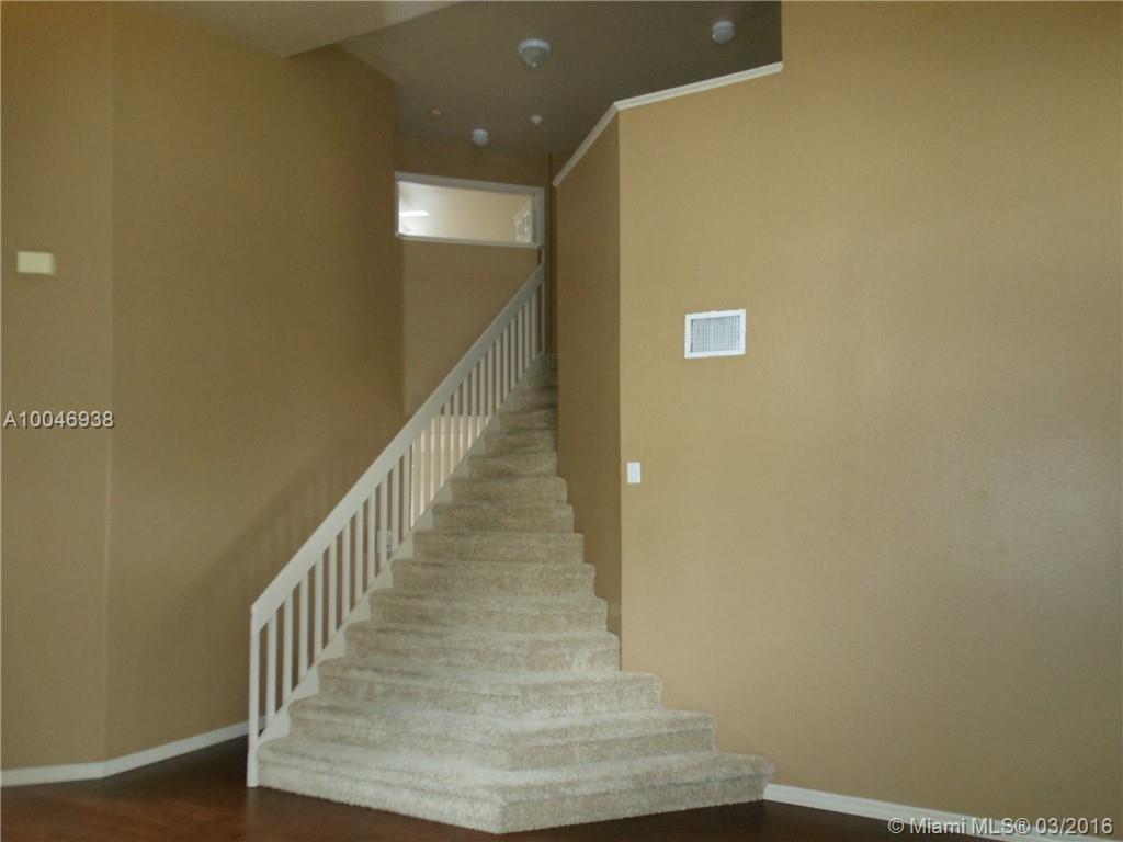 GROVE PLACE - Residential