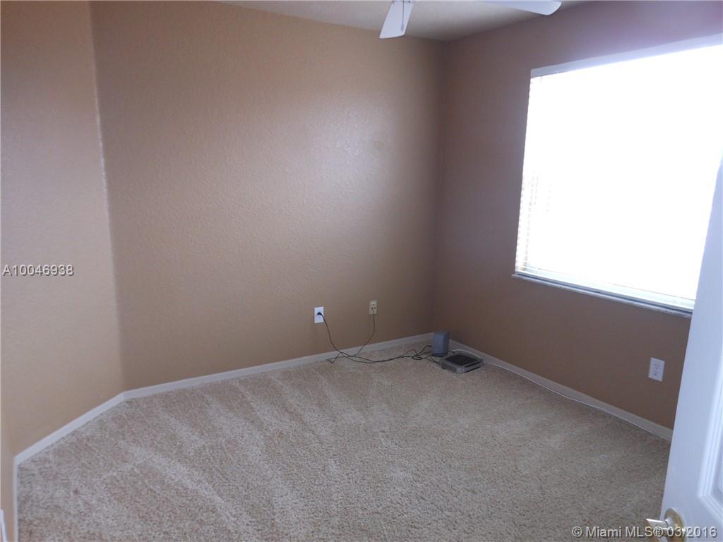 GROVE PLACE - Residential