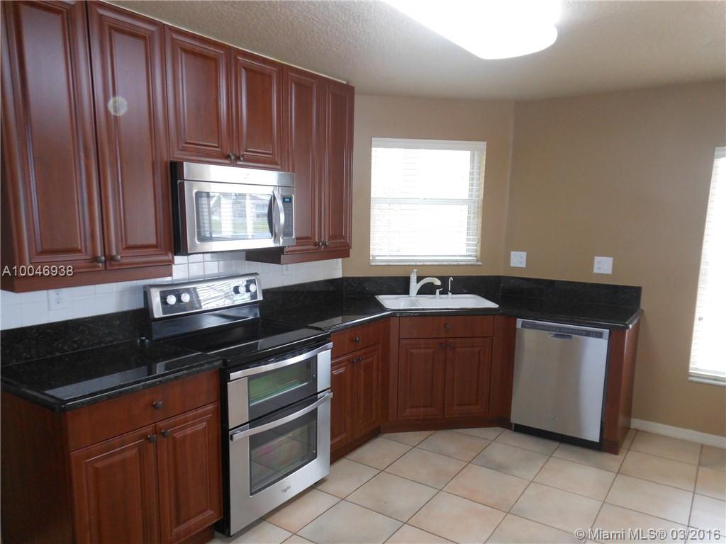 GROVE PLACE - Residential