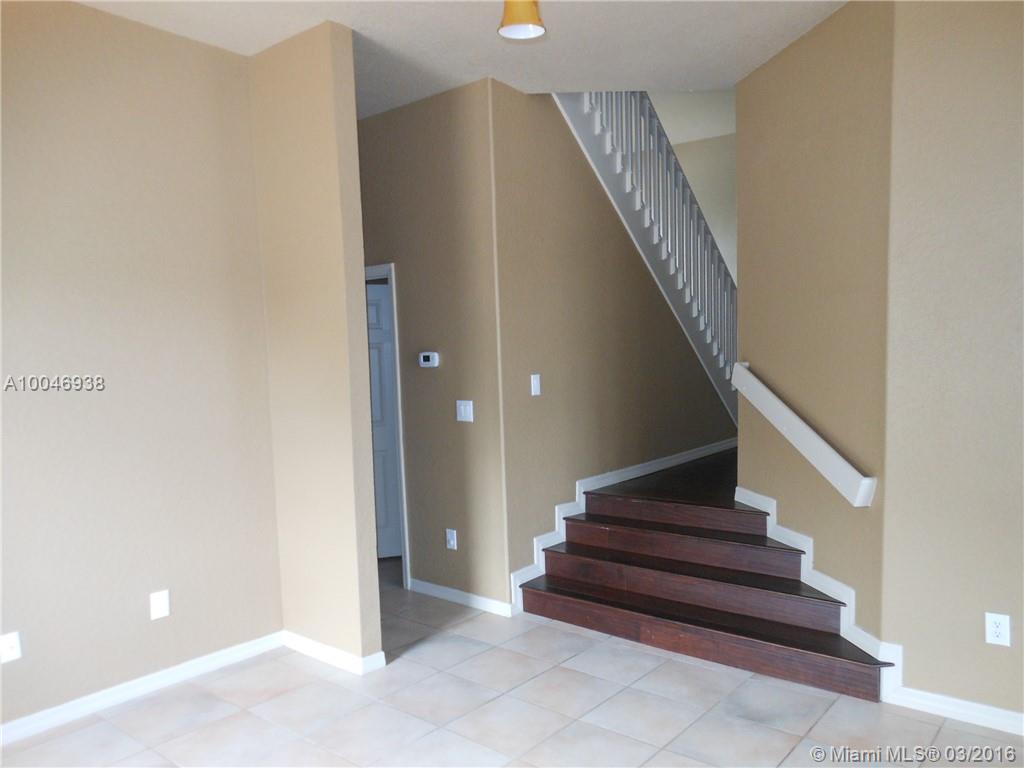 GROVE PLACE - Residential